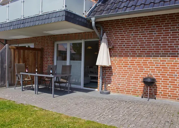 Inselblume 06 - Mit Kamin An Der Reiterkoppel * Neue Tiefe Fehmarn